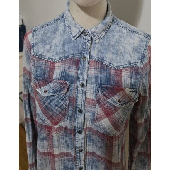 Pull & Bear Women's Small Plaid Western Button Up Flannel Lined Shirt Top Denim - Picture 5 of 16